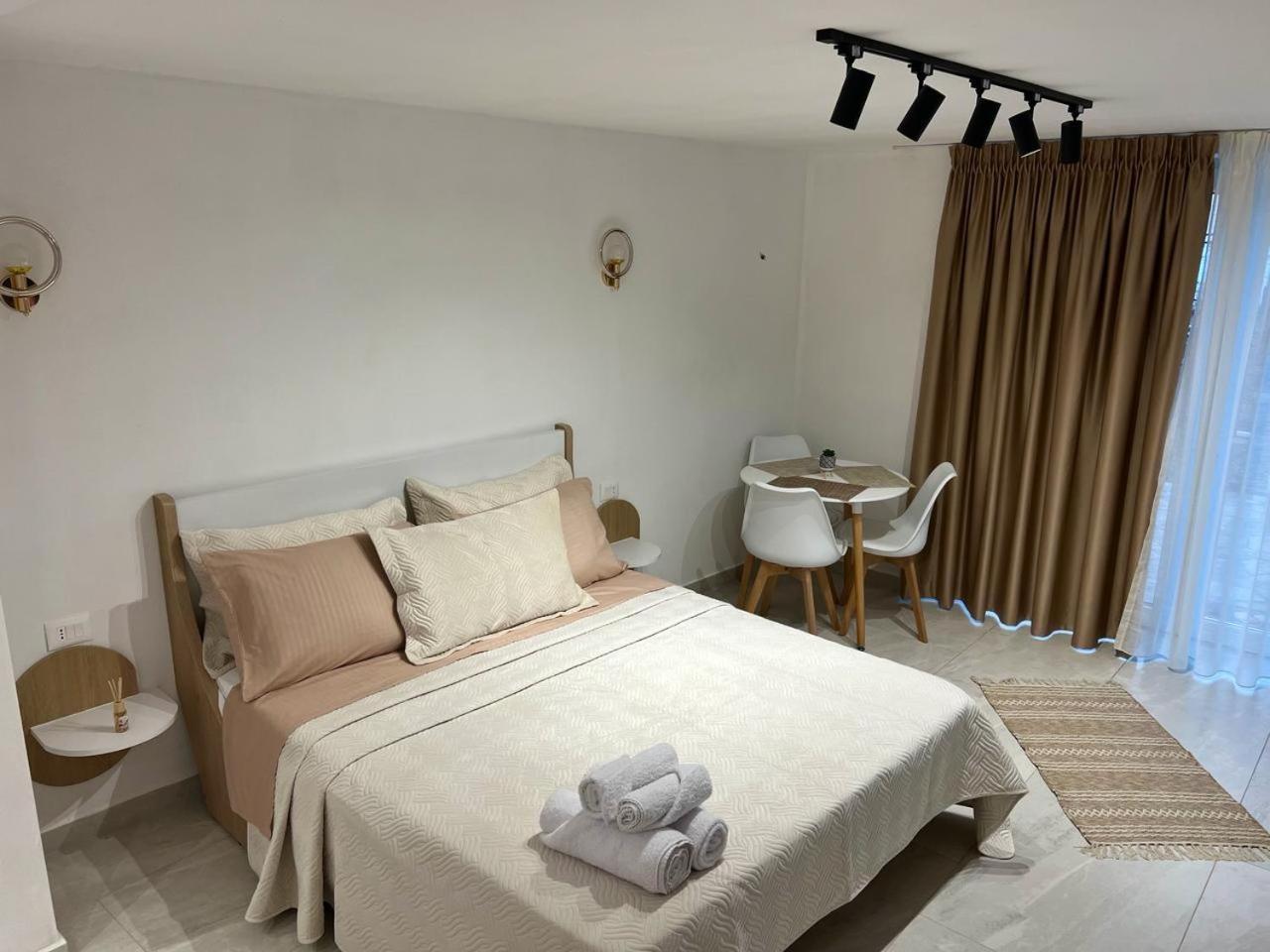 מלון שקודר Aloha House מראה חיצוני תמונה
